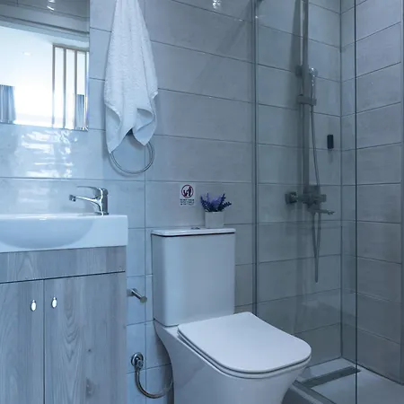 Yellow Door, Nilie Hospitality Mgmt Apartament *