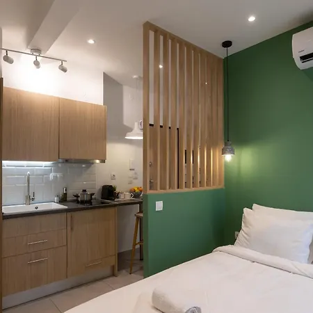 Yellow Door, Nilie Hospitality Mgmt *