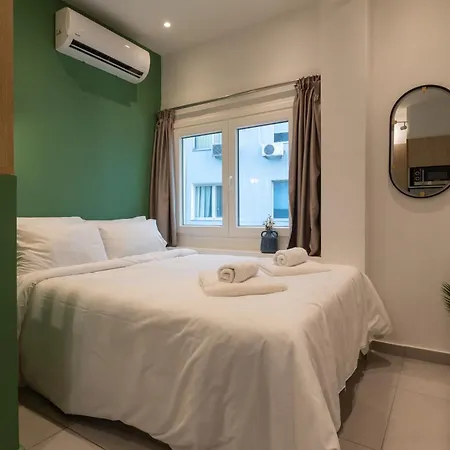 Yellow Door, Nilie Hospitality Mgmt Θεσσαλονίκη