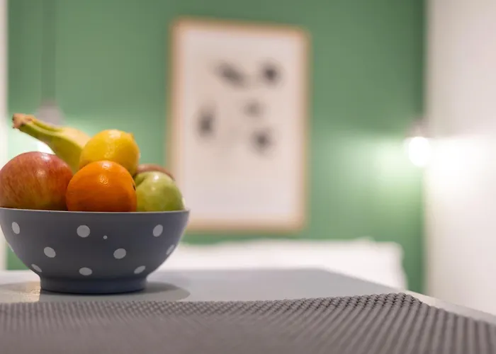 Yellow Door, Nilie Hospitality Mgmt Apartamento *